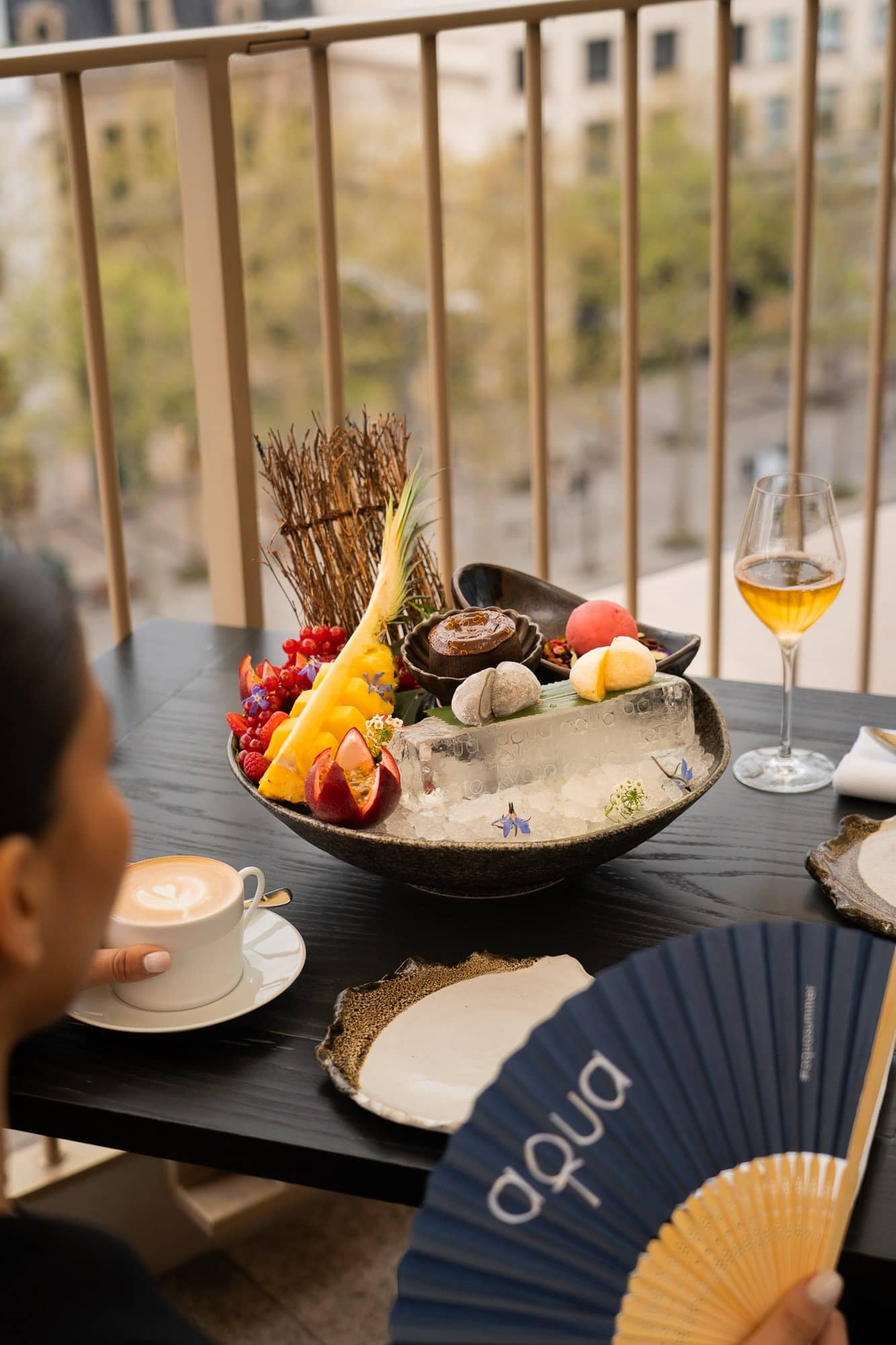 Wellness Brunch Club: yoga facing the Eiffel Tower at Aqua Kyoto, Aqua Kyoto · rooftop Champs-Élysées (photo 2)